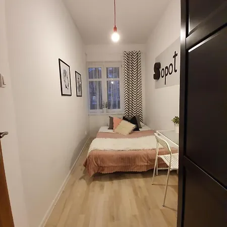Homestay Pokoje W Centrum Sopotu - Ksiazat Pomorskich 23 *
