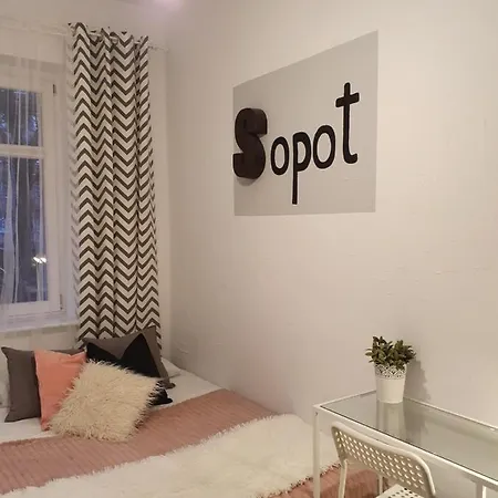 Pokoje W Centrum Sopotu - Ksiazat Pomorskich 23 Rum i privatbostad Sopot
