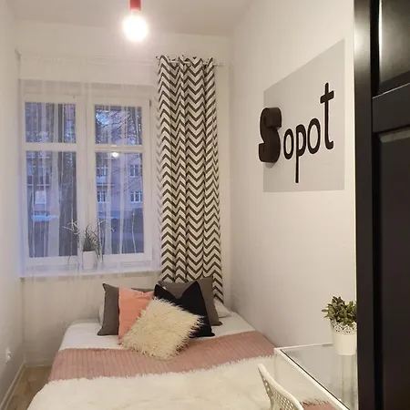 Pokoje W Centrum Sopotu - Ksiazat Pomorskich 23 Rum i privatbostad *