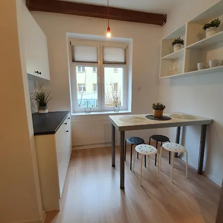 Rum i privatbostad Pokoje W Centrum Sopotu - Ksiazat Pomorskich 23 *